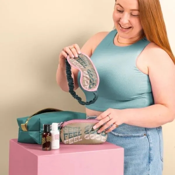 First Class Kit - First Class Kit - Image 0 of 3