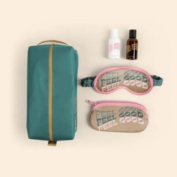 First Class Kit - First Class Kit - Image 3 of 3