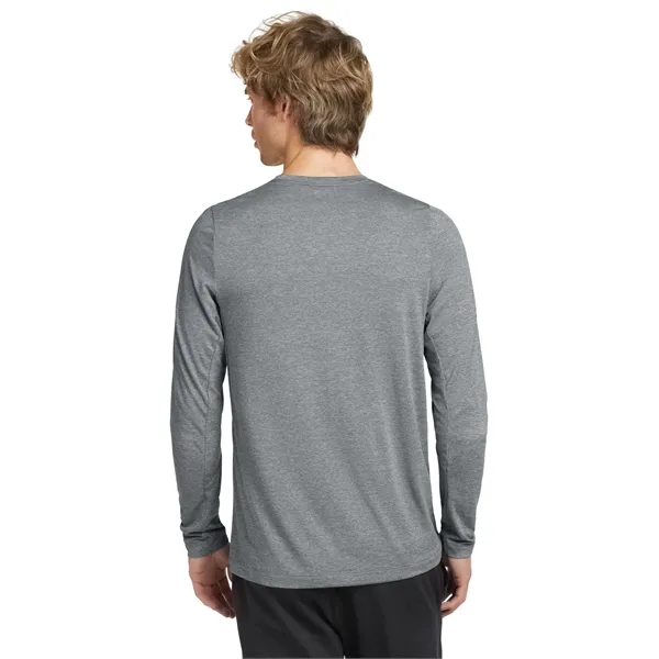 New Era Series Performance Long Sleeve Crew Tee. - New Era Series Performance Long Sleeve Crew Tee. - Image 21 of 34