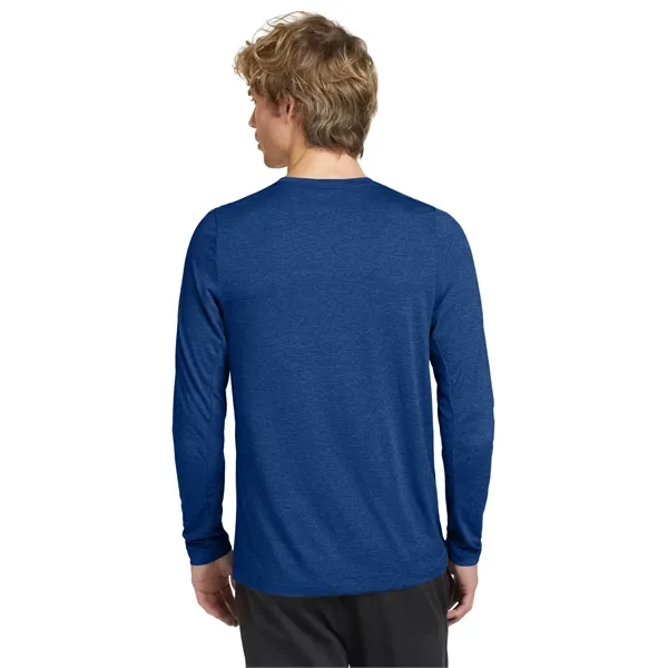 New Era Series Performance Long Sleeve Crew Tee. - New Era Series Performance Long Sleeve Crew Tee. - Image 26 of 34