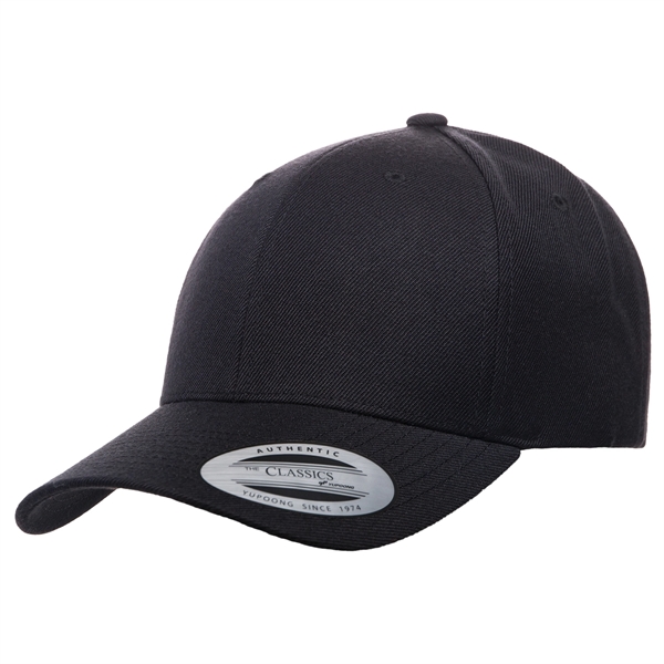 Classics Premium Curved Visor Snapback