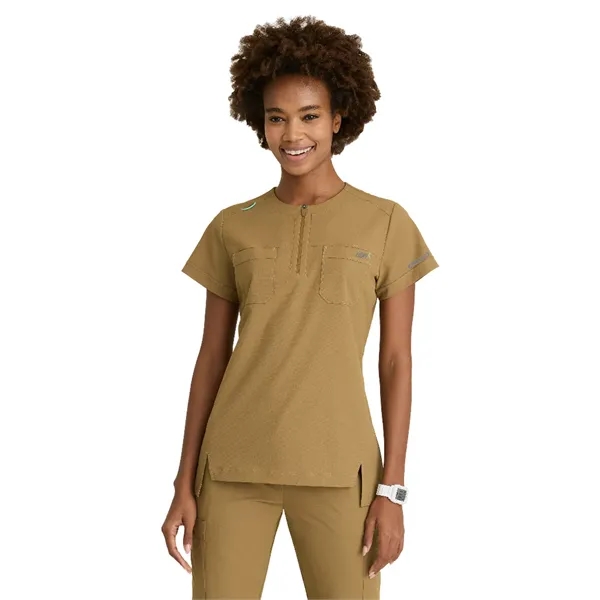 Skechers Ripstop Collection - Women's Two-Pocket Round Ne... - Skechers Ripstop Collection - Women's Two-Pocket Round Ne... - Image 3 of 9