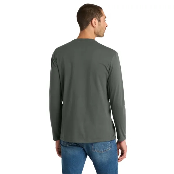 District Very Important Tee Long Sleeve. - District Very Important Tee Long Sleeve. - Image 43 of 44