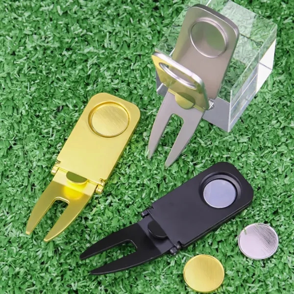 Golf Divot Tool with Ball Marker and Cigar Holder - Golf Divot Tool with Ball Marker and Cigar Holder - Image 7 of 8