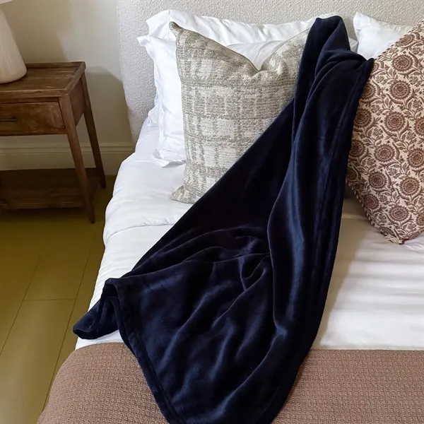 Velura Throw - 50" x 60" - Velura Throw - 50" x 60" - Image 4 of 7