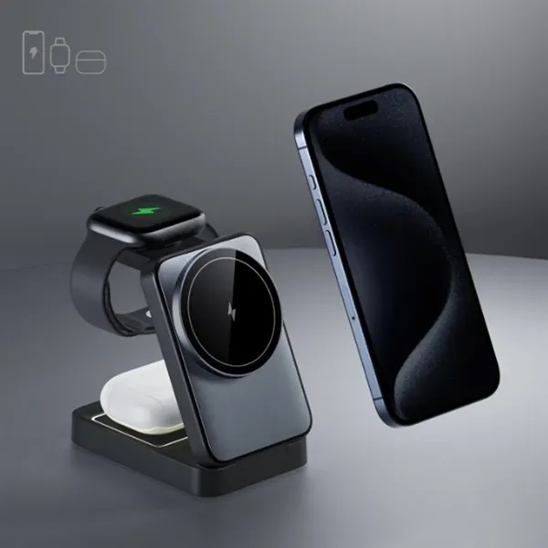 15W Magnetic Portable Wireless Power Bank - 15W Magnetic Portable Wireless Power Bank - Image 3 of 7