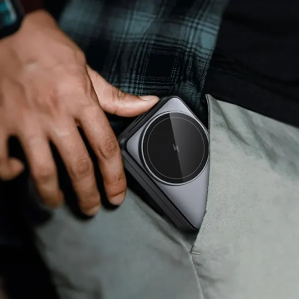 15W Magnetic Portable Wireless Power Bank - 15W Magnetic Portable Wireless Power Bank - Image 7 of 7