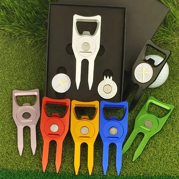 Golf Divot Tool Gift Set w/ Magnetic Ball Marker & Hat Clip - Golf Divot Tool Gift Set w/ Magnetic Ball Marker & Hat Clip - Image 3 of 4