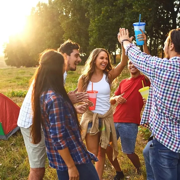 Color Changing Reusable Plastic Cups with Lids & Straws - Color Changing Reusable Plastic Cups with Lids & Straws - Image 4 of 4