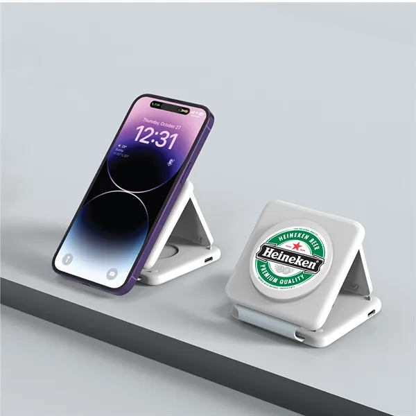 Cypress 3 in 1 MagSafe Foldable Wireless Charger - Cypress 3 in 1 MagSafe Foldable Wireless Charger - Image 6 of 7
