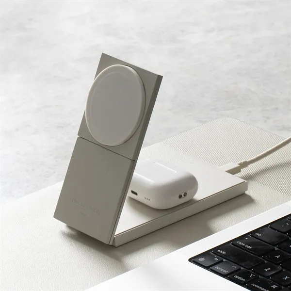 Native Union Rise 2-IN-1 Qi2 Wireless Charger - Native Union Rise 2-IN-1 Qi2 Wireless Charger - Image 8 of 16