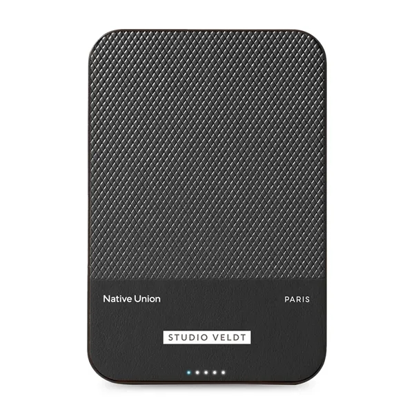Native Union (RE)Classic Magnetic Power Bank 10000mAh - Native Union (RE)Classic Magnetic Power Bank 10000mAh - Image 0 of 7
