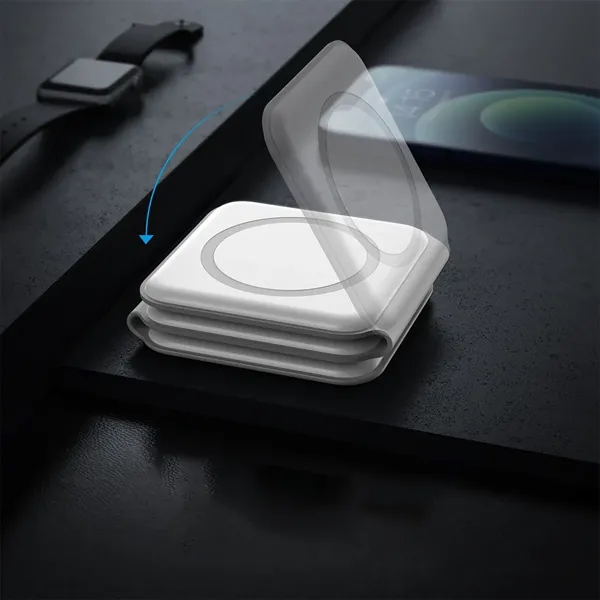 Foldable 3 in 1 Magnetic Wireless Charging Station - Foldable 3 in 1 Magnetic Wireless Charging Station - Image 5 of 7