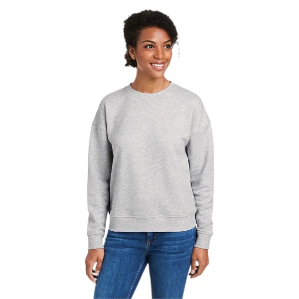 vineyard vines Women's Garment-Dyed Crewneck Sweatshirt