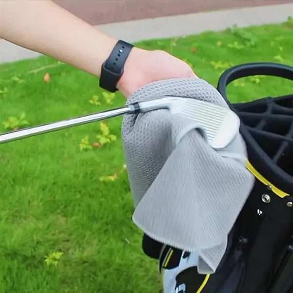 Microfiber Golf Towel with Carabiner Clip - Microfiber Golf Towel with Carabiner Clip - Image 3 of 3