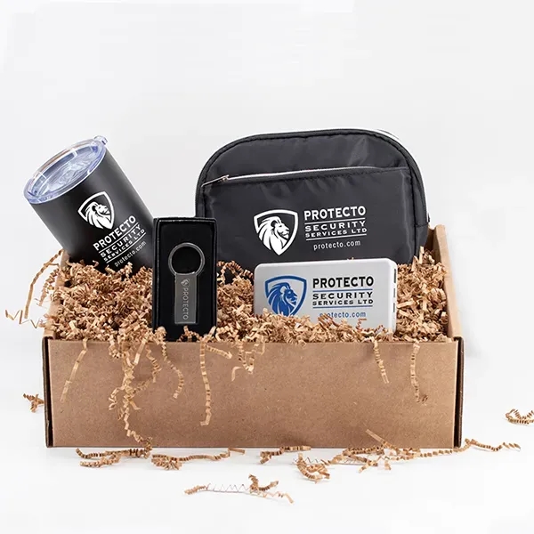 EVERYDAY ESSENTIALS KIT Gift Set - EVERYDAY ESSENTIALS KIT Gift Set - Image 1 of 7