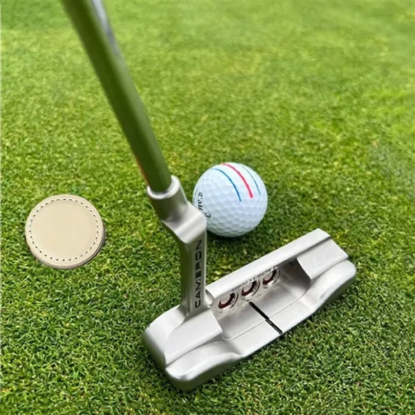 Durable Compact  Magnetic PU Leather Round Golf Ball Marker - Durable Compact  Magnetic PU Leather Round Golf Ball Marker - Image 6 of 9