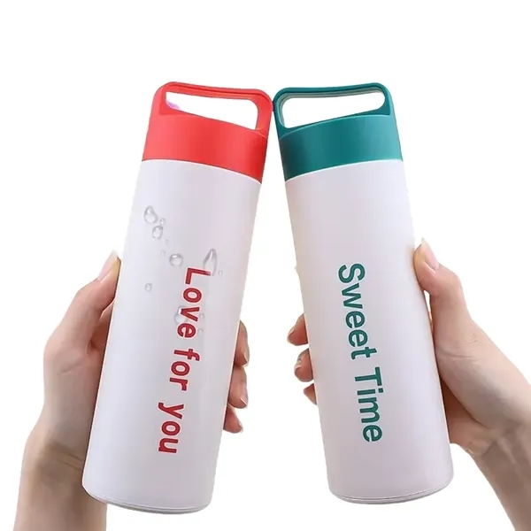 13.5 oz Glass Water Bottle with Plastic Handle Lid - 13.5 oz Glass Water Bottle with Plastic Handle Lid - Image 6 of 7