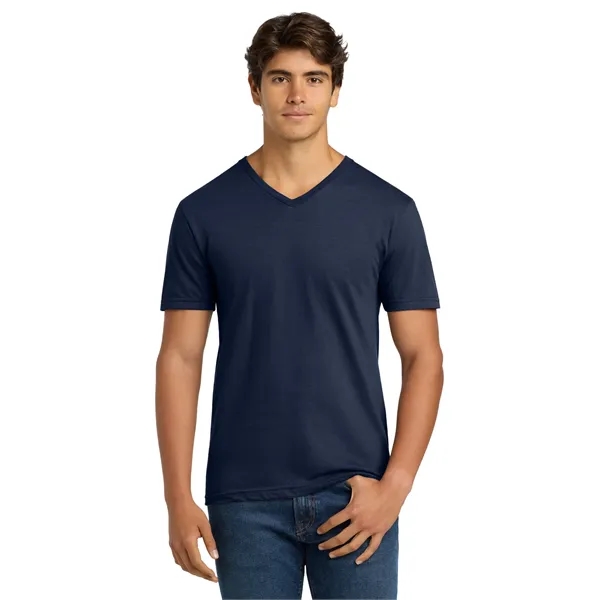 Gildan Softstyle V-Neck T-Shirt. - Gildan Softstyle V-Neck T-Shirt. - Image 31 of 49
