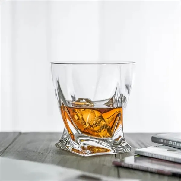 9Oz.Unique Twist Design Whiskey Glass - 9Oz.Unique Twist Design Whiskey Glass - Image 3 of 6