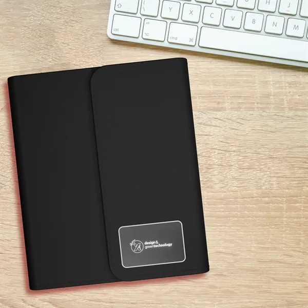 SCX Innovative Design™ Wireless Charging Notebook A5 with... - SCX Innovative Design™ Wireless Charging Notebook A5 with... - Image 4 of 15