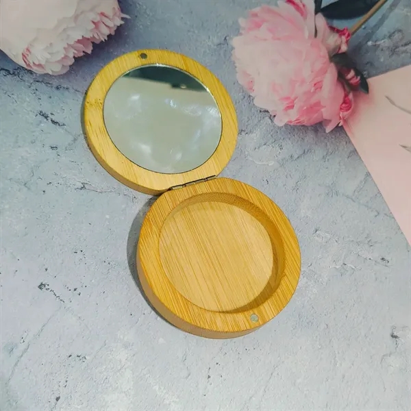 Foldable HD Glass Magnetic Compact Round Bamboo Mirror - Foldable HD Glass Magnetic Compact Round Bamboo Mirror - Image 2 of 5