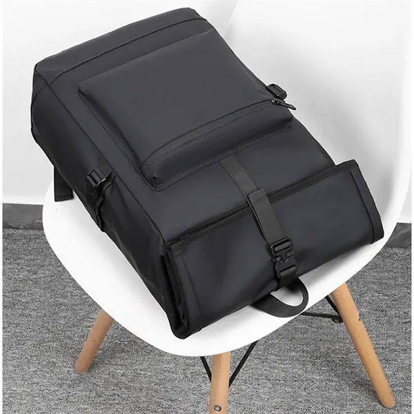 Large Capacity Backpack - Large Capacity Backpack - Image 4 of 6