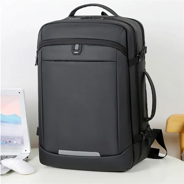Large Capacity Backpack - Large Capacity Backpack - Image 4 of 6