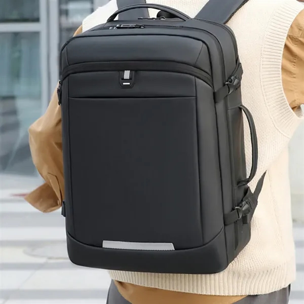 Large Capacity Backpack - Large Capacity Backpack - Image 6 of 6