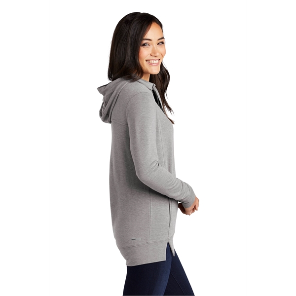 OGIO Women's Luuma Pullover Fleece Hoodie. - OGIO Women's Luuma Pullover Fleece Hoodie. - Image 5 of 27