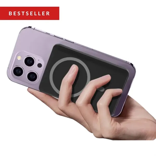 PD Slim Aluminum Magnetic Power Bank 5,000mAh - PD Slim Aluminum Magnetic Power Bank 5,000mAh - Image 0 of 7