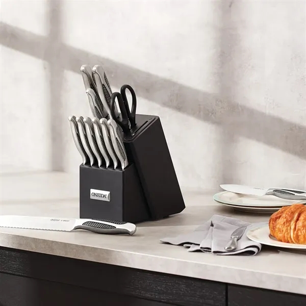 Oneida® 14 Piece Knife Set with Built-in Sharpener