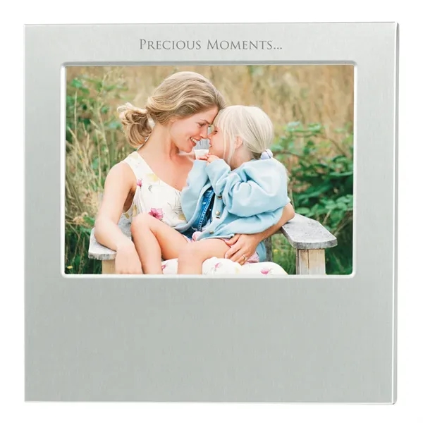 4" x 6" Dazzling Aluminum Photo Frame - 4" x 6" Dazzling Aluminum Photo Frame - Image 6 of 7