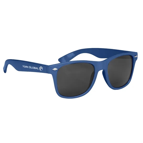 Malibu Sunglasses with Heathered Pouch - Malibu Sunglasses with Heathered Pouch - Image 10 of 17
