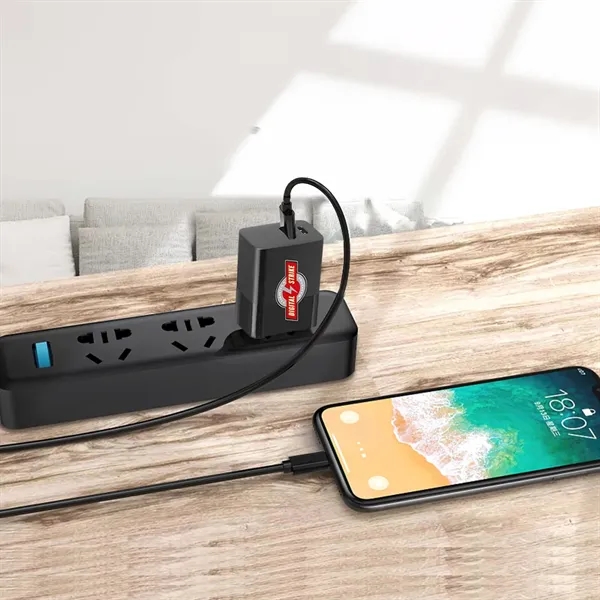 La Grange 20W Wall Charger - La Grange 20W Wall Charger - Image 4 of 11