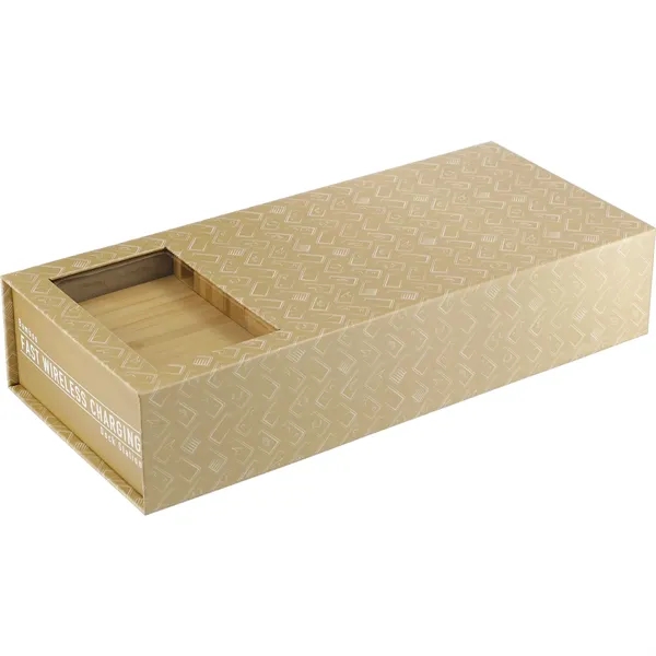 Bamboo Fast Wirelsss Charging Dock Station - Bamboo Fast Wirelsss Charging Dock Station - Image 11 of 13