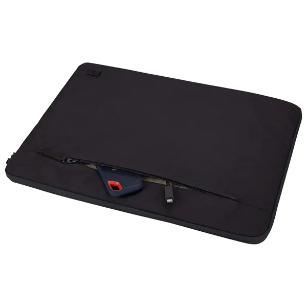 Case Logic Invigo Recycled 16'' Laptop Sleeve - Case Logic Invigo Recycled 16'' Laptop Sleeve - Image 4 of 8