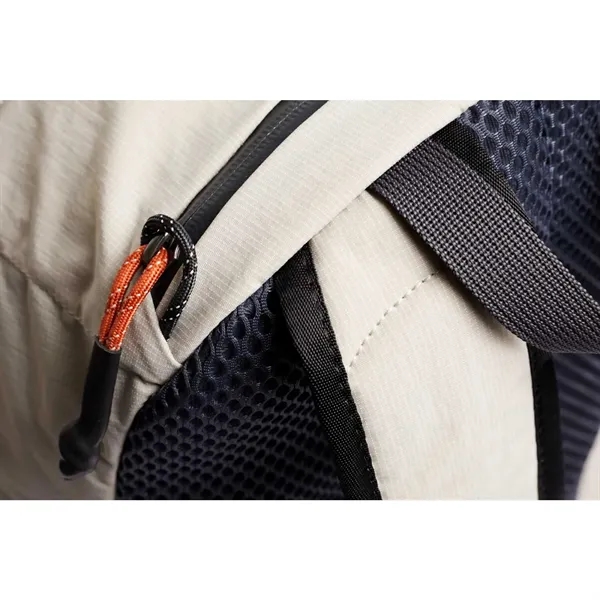 Bellroy Lite Recycled Daypack - Bellroy Lite Recycled Daypack - Image 4 of 19