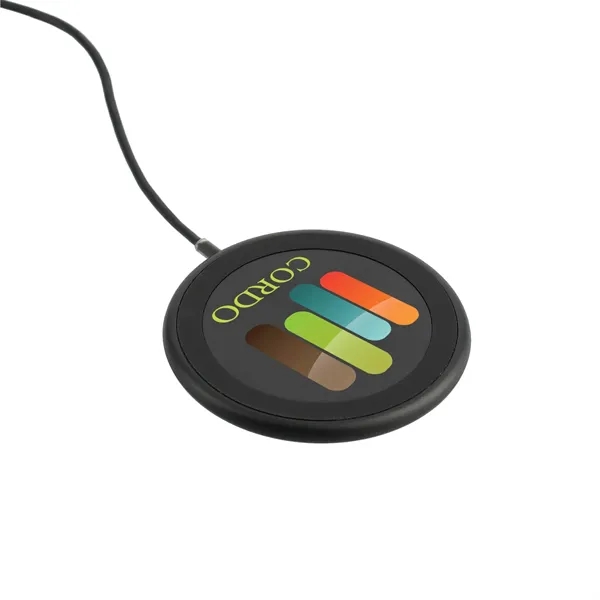 MagClick™ Fast Wireless Charging Pad - MagClick™ Fast Wireless Charging Pad - Image 5 of 17