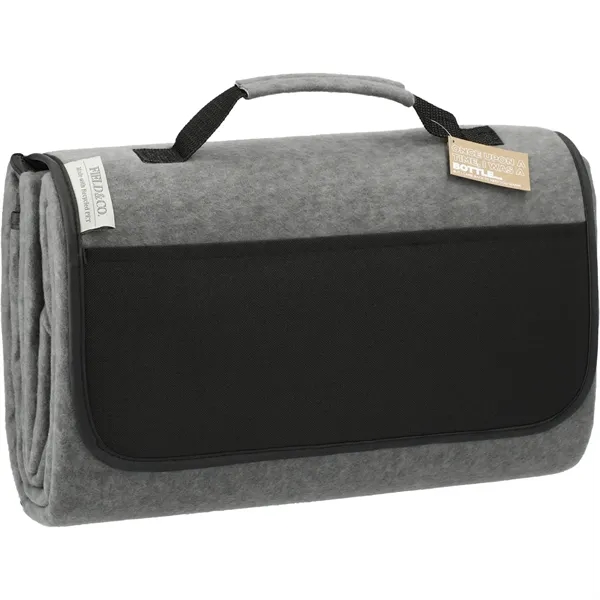 Field & Co. Recycled PET Oversized Picnic Blanket - Field & Co. Recycled PET Oversized Picnic Blanket - Image 5 of 14