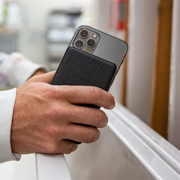 mophie® Snap+ Mini 5000 mAh Wireless Power Bank - mophie® Snap+ Mini 5000 mAh Wireless Power Bank - Image 8 of 13