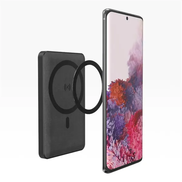 mophie® Snap+ Mini 5000 mAh Wireless Power Bank - mophie® Snap+ Mini 5000 mAh Wireless Power Bank - Image 9 of 13