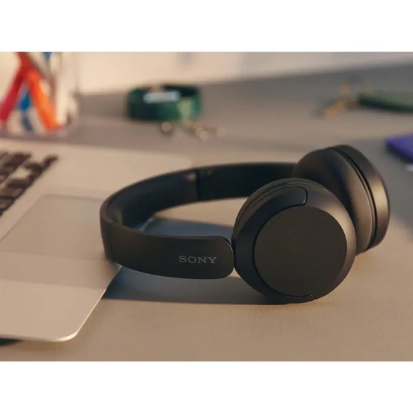 Sony WH-CH520 Wireless Headphones with Microphone - Sony WH-CH520 Wireless Headphones with Microphone - Image 4 of 14