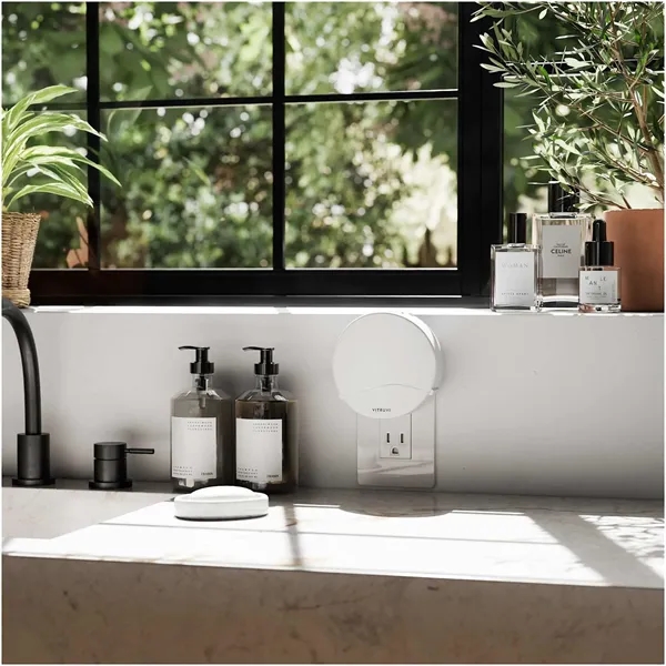 Vitruvi Plug-In Wall Diffuser + 1 Oil Bundle - Vitruvi Plug-In Wall Diffuser + 1 Oil Bundle - Image 4 of 13
