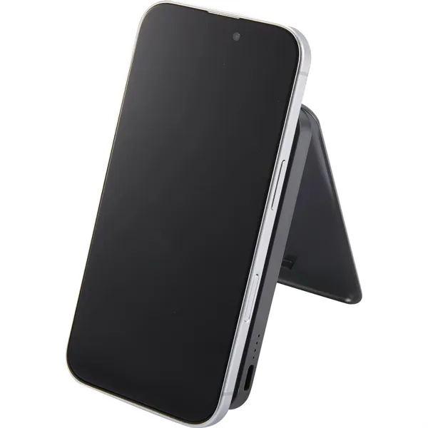 Solekick™ UL Listed MagClick™ Wireless Power Bank - Solekick™ UL Listed MagClick™ Wireless Power Bank - Image 4 of 10