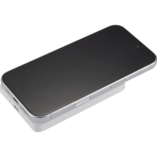 MI Power 5000 mAh MagClick™ 15W Wireless Power Ban - MI Power 5000 mAh MagClick™ 15W Wireless Power Ban - Image 1 of 9