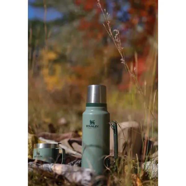 Stanley Legendary Classic Bottle 48oz - Stanley Legendary Classic Bottle 48oz - Image 10 of 18