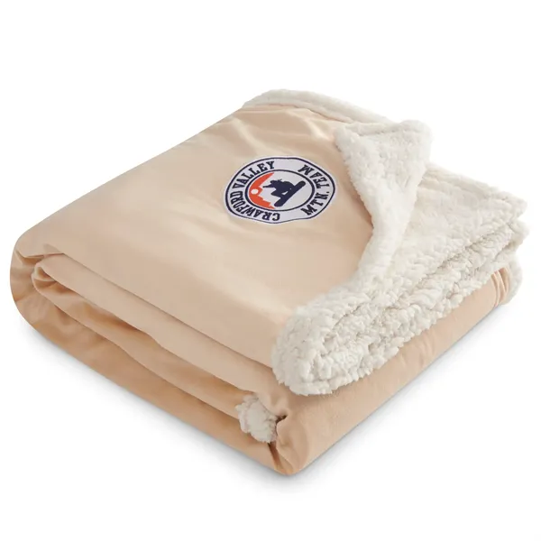 Field & Co.® Cambridge Oversized Sherpa Blanket - Field & Co.® Cambridge Oversized Sherpa Blanket - Image 14 of 36