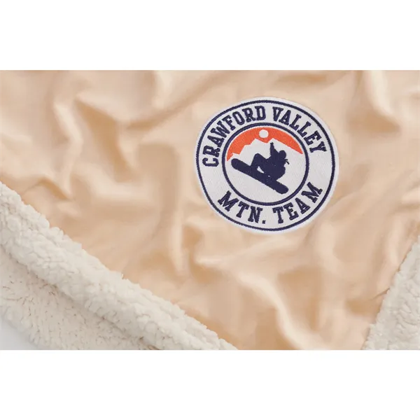 Field & Co.® Cambridge Oversized Sherpa Blanket - Field & Co.® Cambridge Oversized Sherpa Blanket - Image 19 of 36