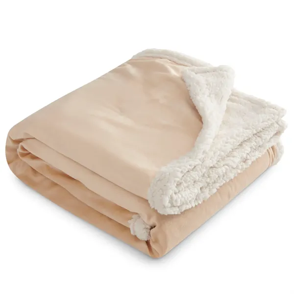 Field & Co.® Cambridge Oversized Sherpa Blanket - Field & Co.® Cambridge Oversized Sherpa Blanket - Image 21 of 36